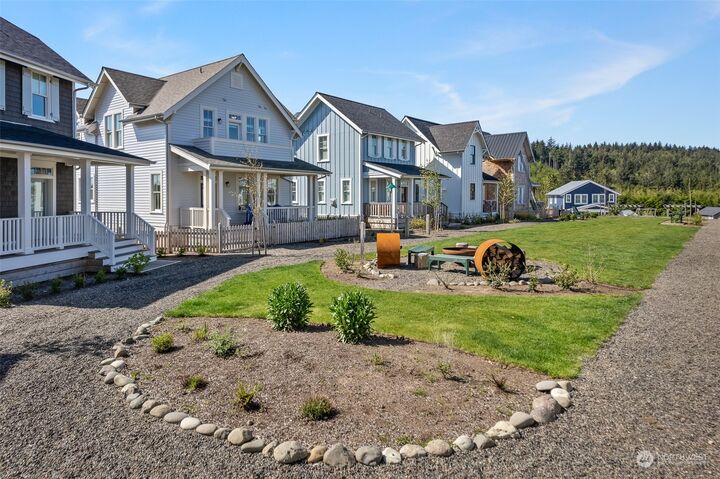 Property Photo:  23  Creekview Lane  WA 98571 