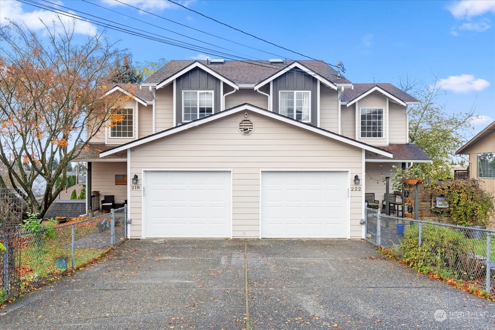 Property Photo:  218  N Stillaguamish Ave  WA 98223 