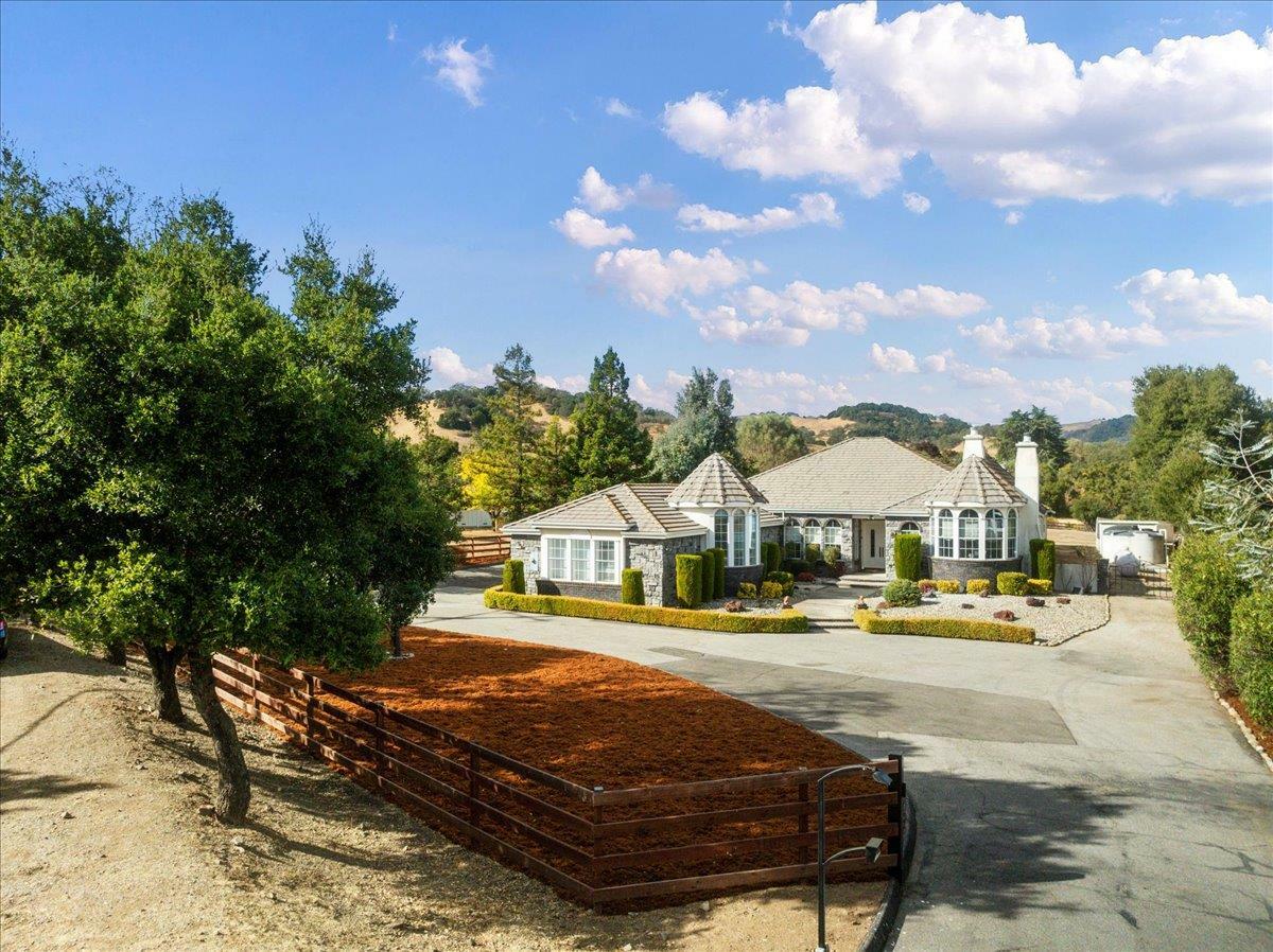 Property Photo:  4673 Little Uvas Road  CA 95037 