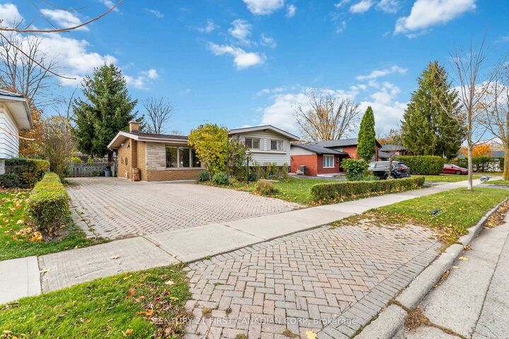 Property Photo:  327 Base Line Rd W  ON N6J 1W5 