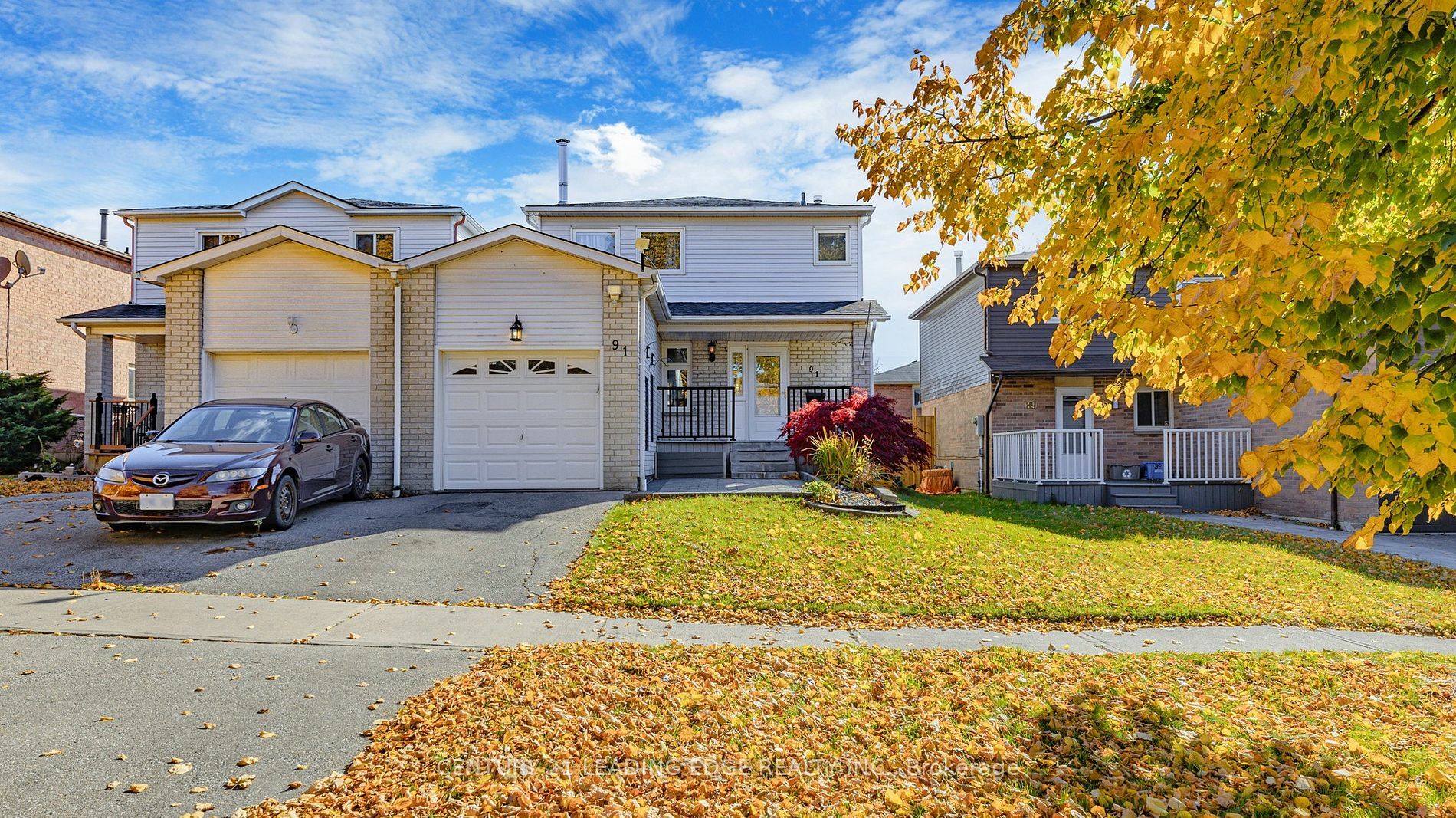 Property Photo:  91 Chalmers Cres  ON L1S 5Z6 