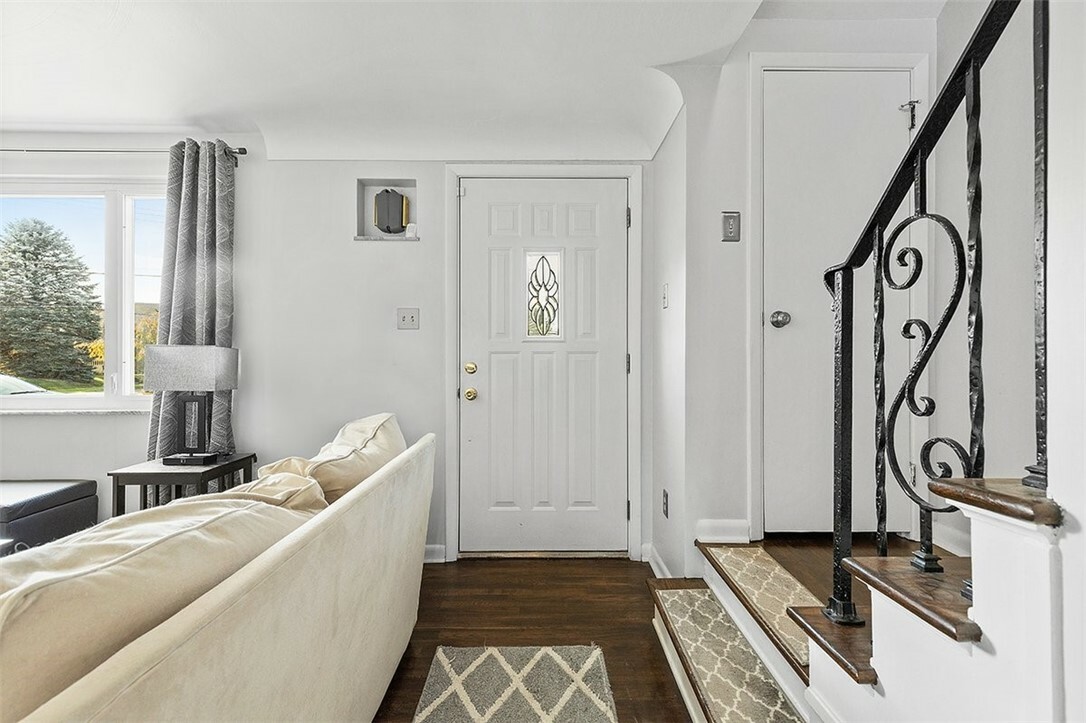 Property Photo:  2011 Walnut Street  PA 15120 