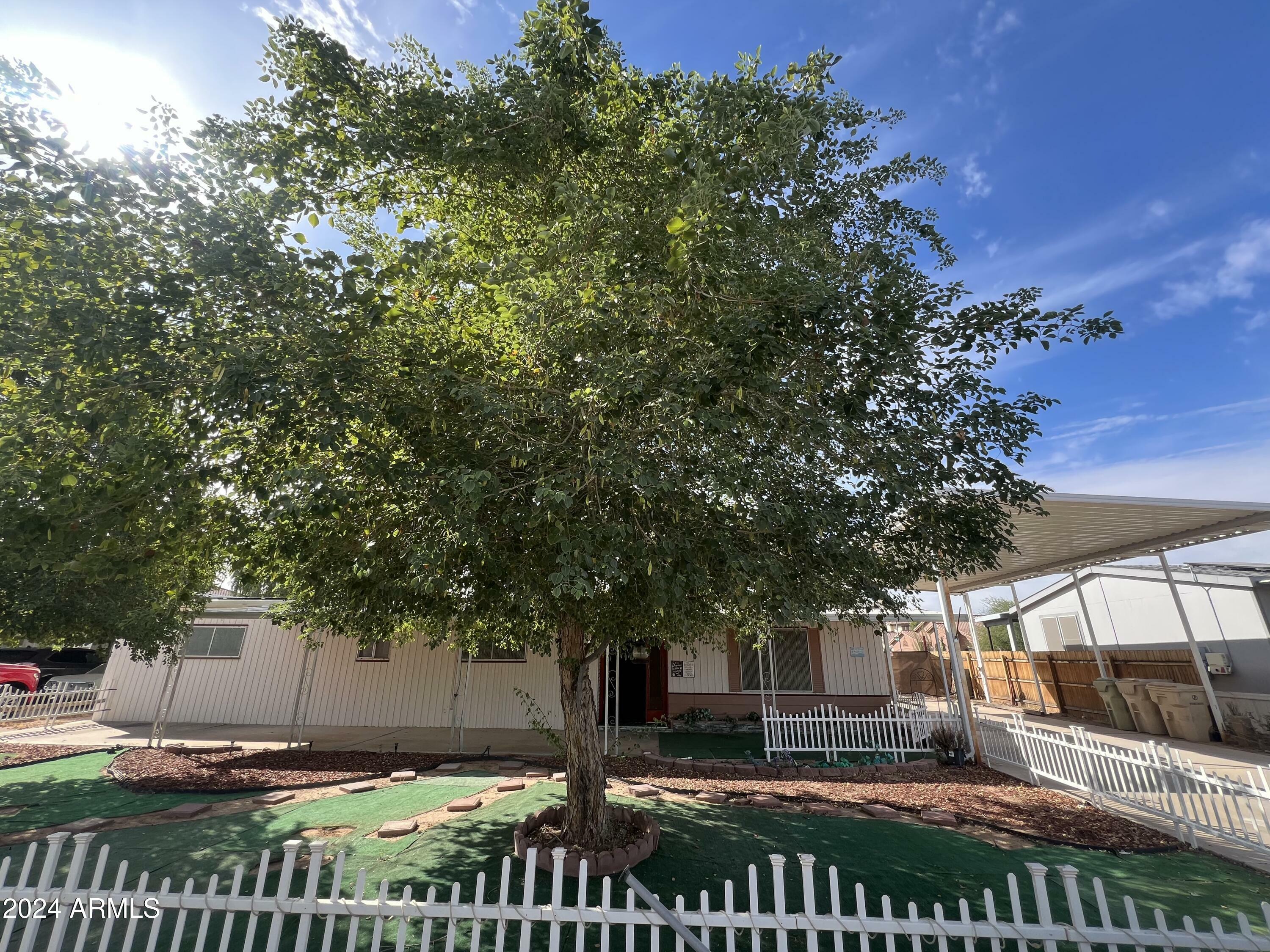 Property Photo:  16212 N 71st Drive  AZ 85382 