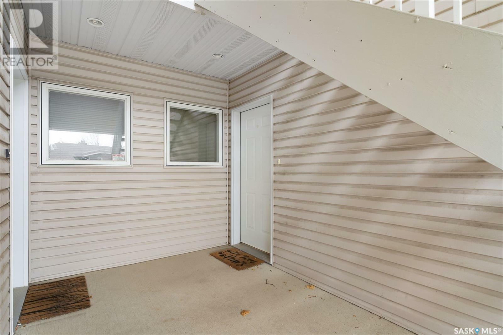 Property Photo:  3103 Truesdale Drive E  SK S4X 4R5 