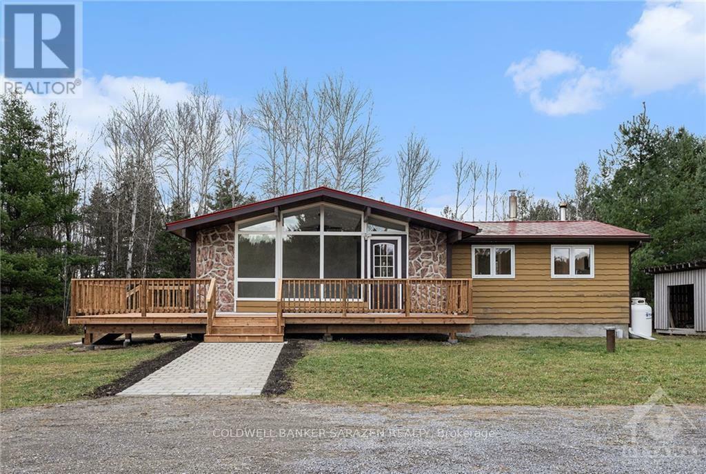 Property Photo:  177 Calabogie Road  ON K7S 3G8 