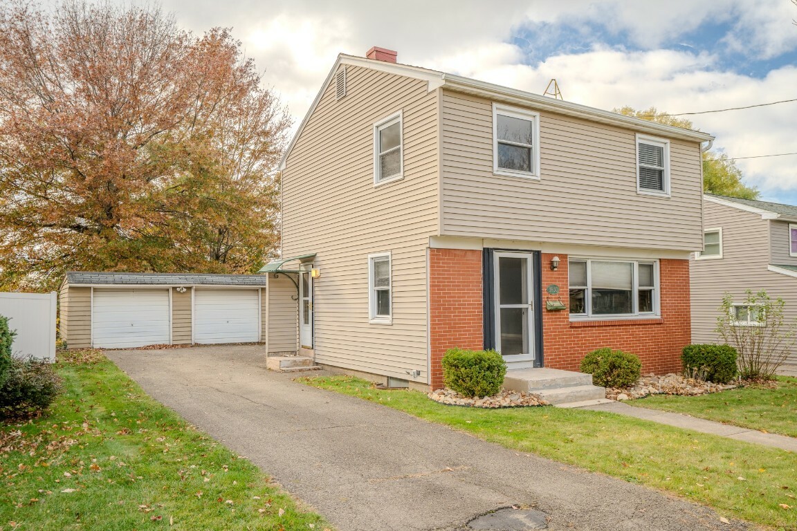 Property Photo: 3930 Davenport Avenue PA 16509