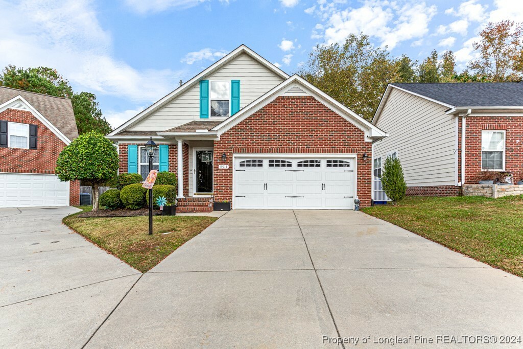 Property Photo:  2911 Brookcrossing Drive  NC 28306 