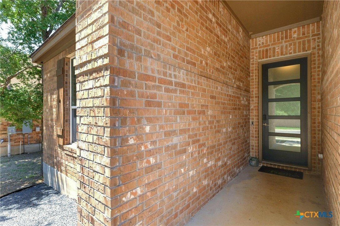 Property Photo:  306 White Willow Drive  TX 78666 