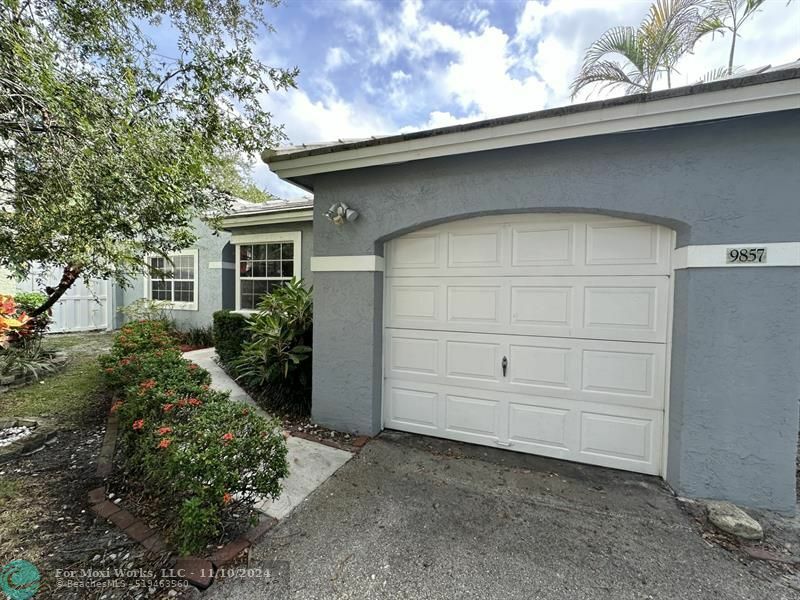 Property Photo:  9857 NW 2nd Ct  FL 33324 