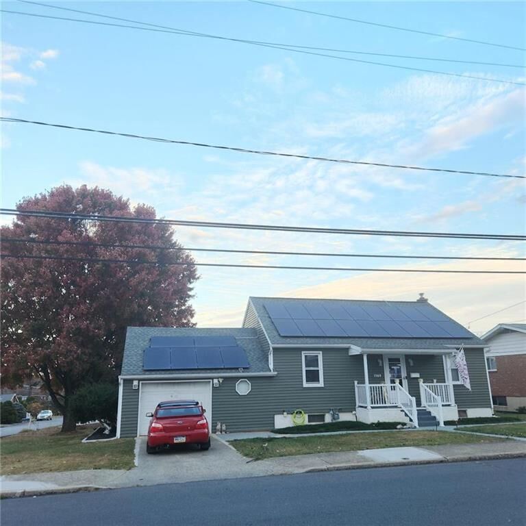 Property Photo:  1169 Howertown Road  PA 18032 