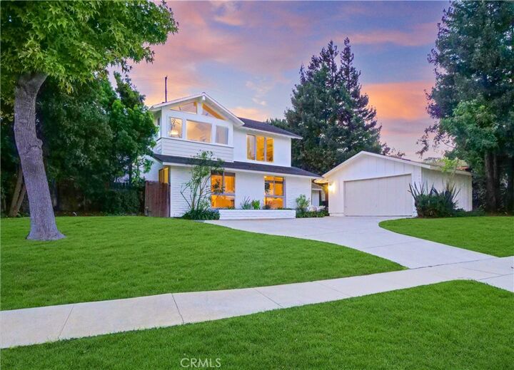 Property Photo: 22 Rollingwood Drive CA 90274