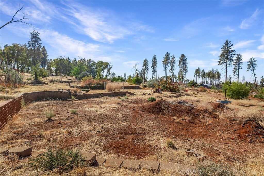 Property Photo:  888 Waggoner Road  CA 95969 