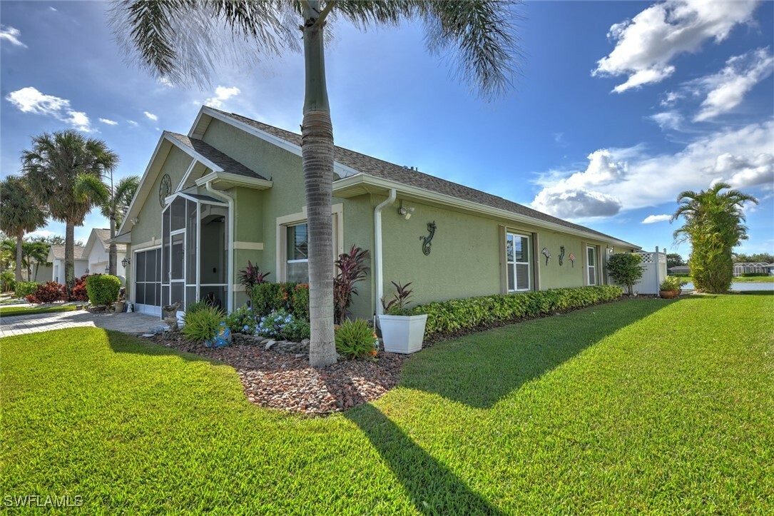 Property Photo:  15642 Beachcomber Avenue  FL 33908 