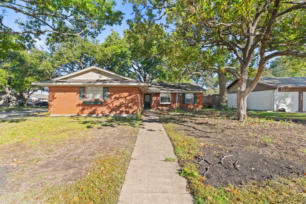 Property Photo:  1338 Cloverdale Drive  TX 75080 