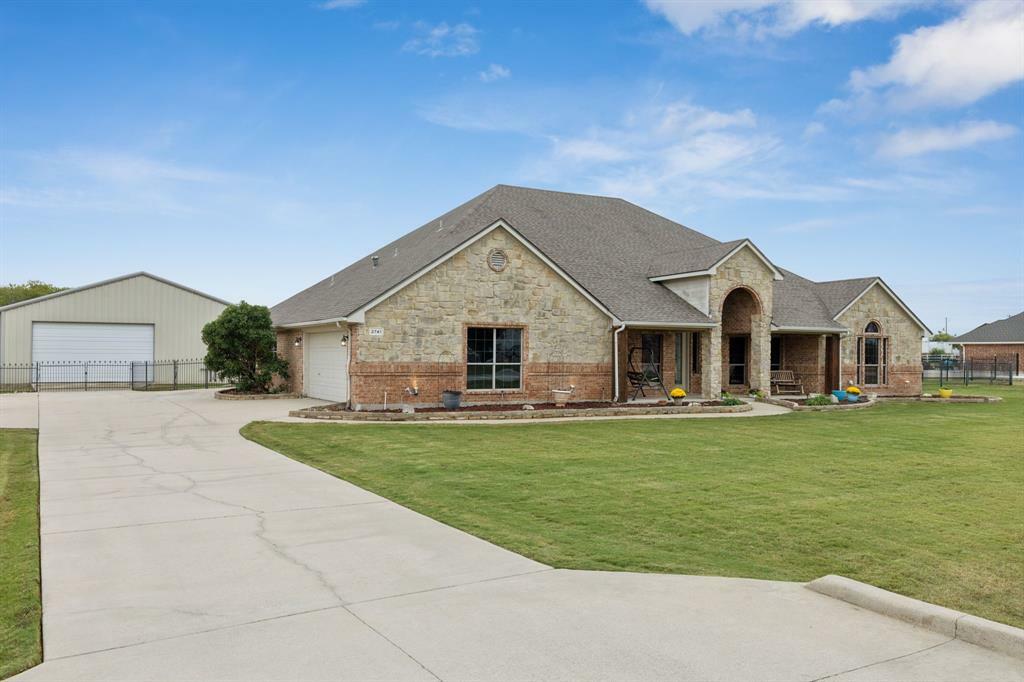Property Photo: 2741 Purple Sage Trail TX 76179
