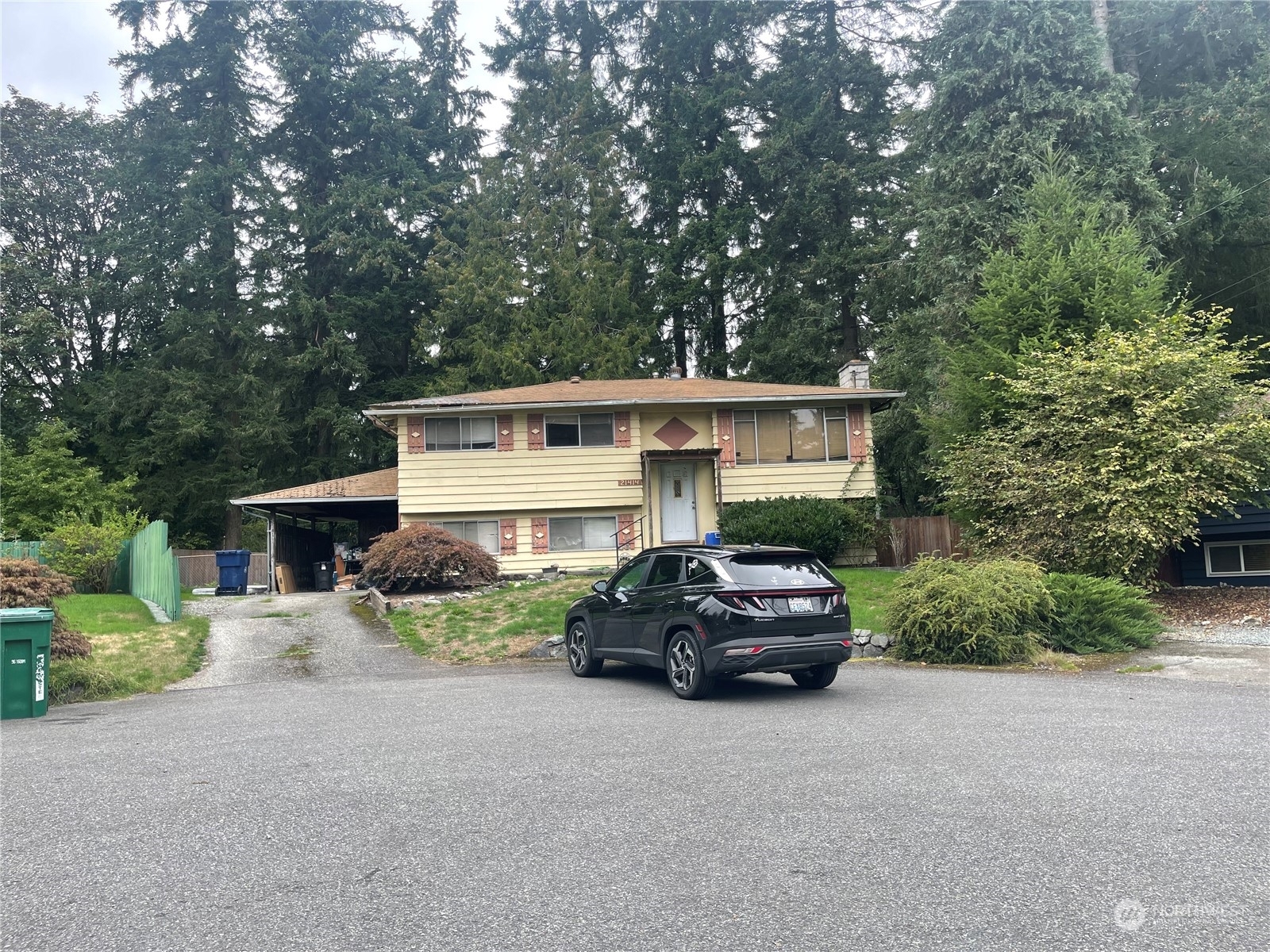 Property Photo:  21414 17th Place W  WA 98036 