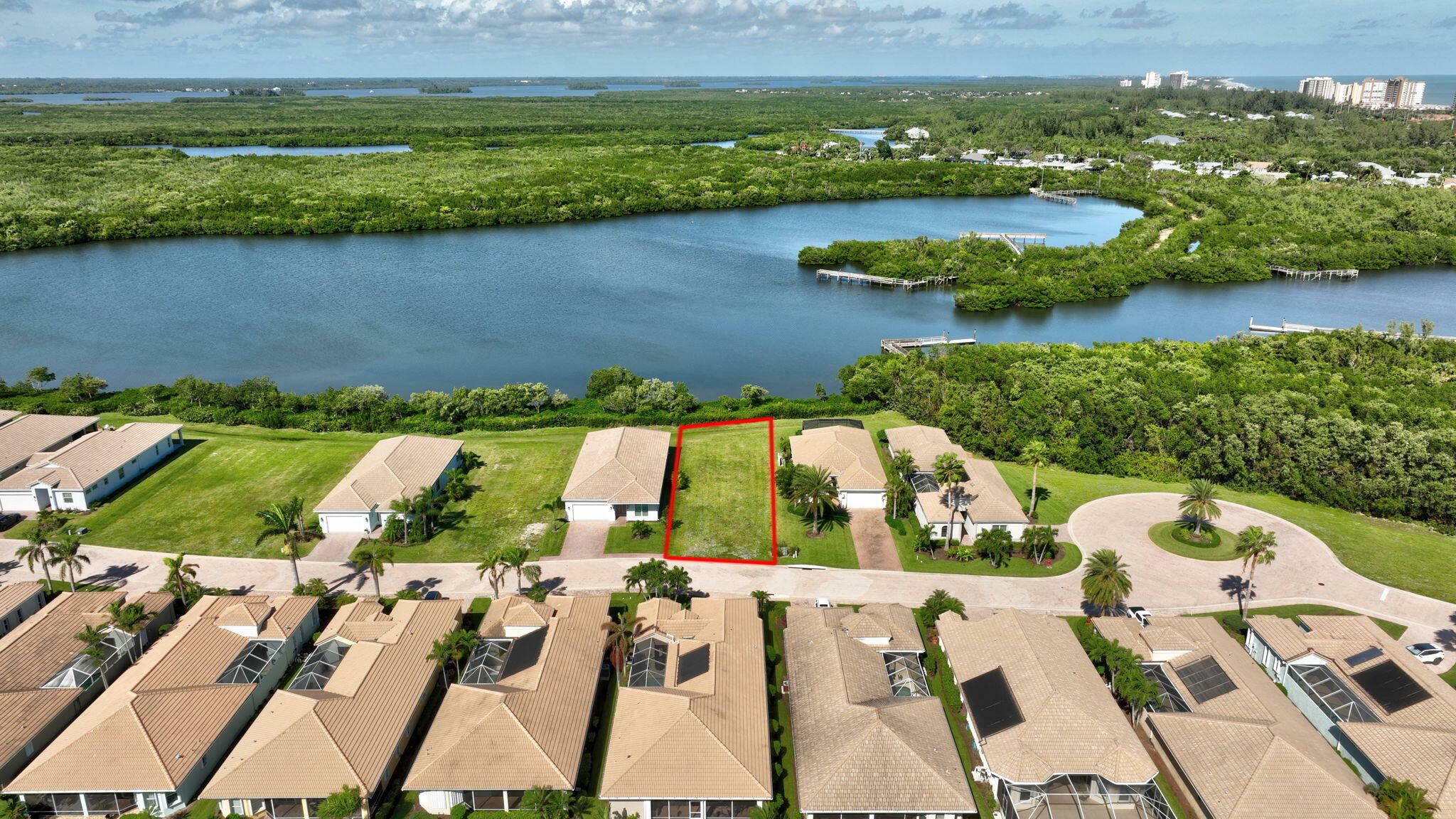 Property Photo:  1940 Lynx Drive  FL 34949 