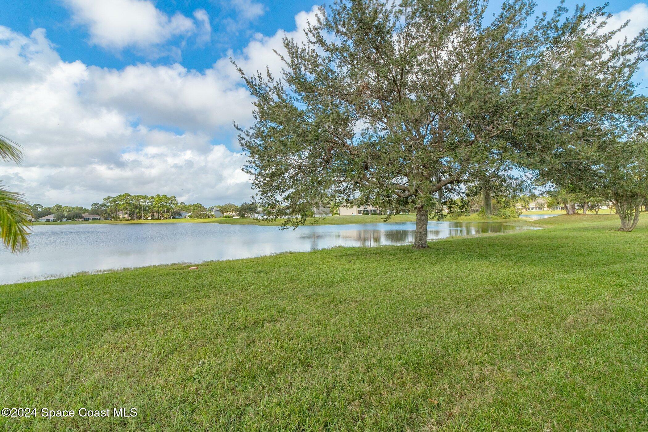 Property Photo:  1733 La Maderia Drive  FL 32908 