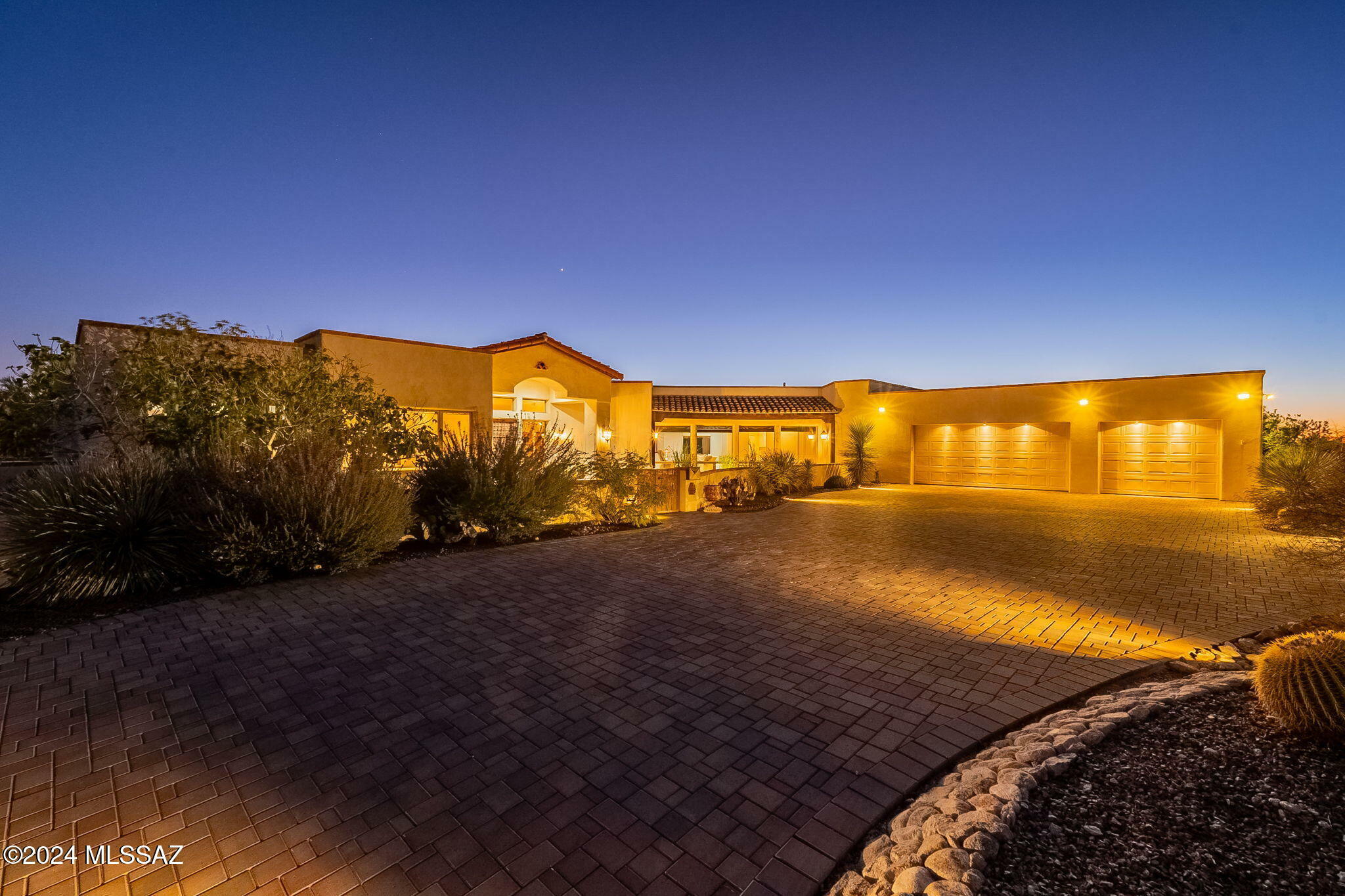 Property Photo:  4431 N Camino Sumo  AZ 85718 