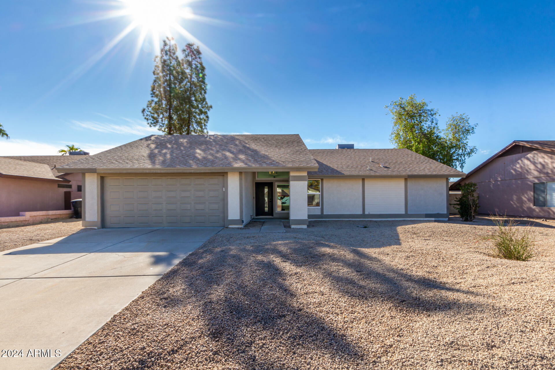 Property Photo:  7933 W Dreyfus Drive  AZ 85381 