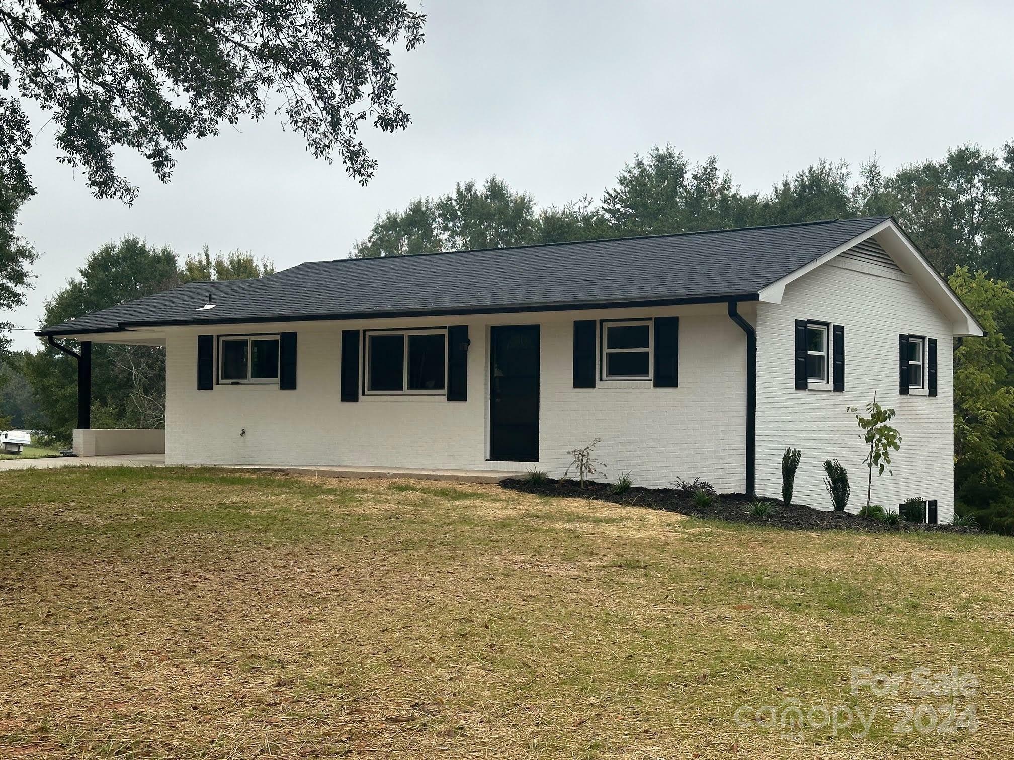 Property Photo:  479 Island Ford Road  NC 28043 