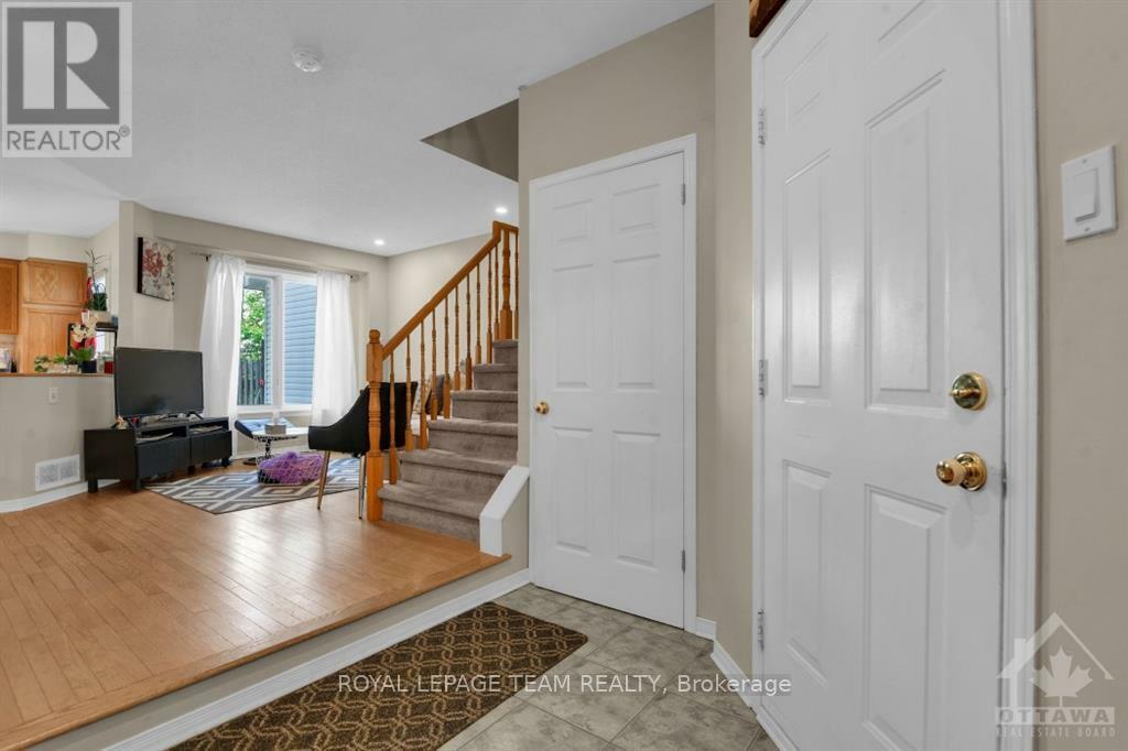 Property Photo:  8 Calaveras Avenue  ON K2J 4Z8 