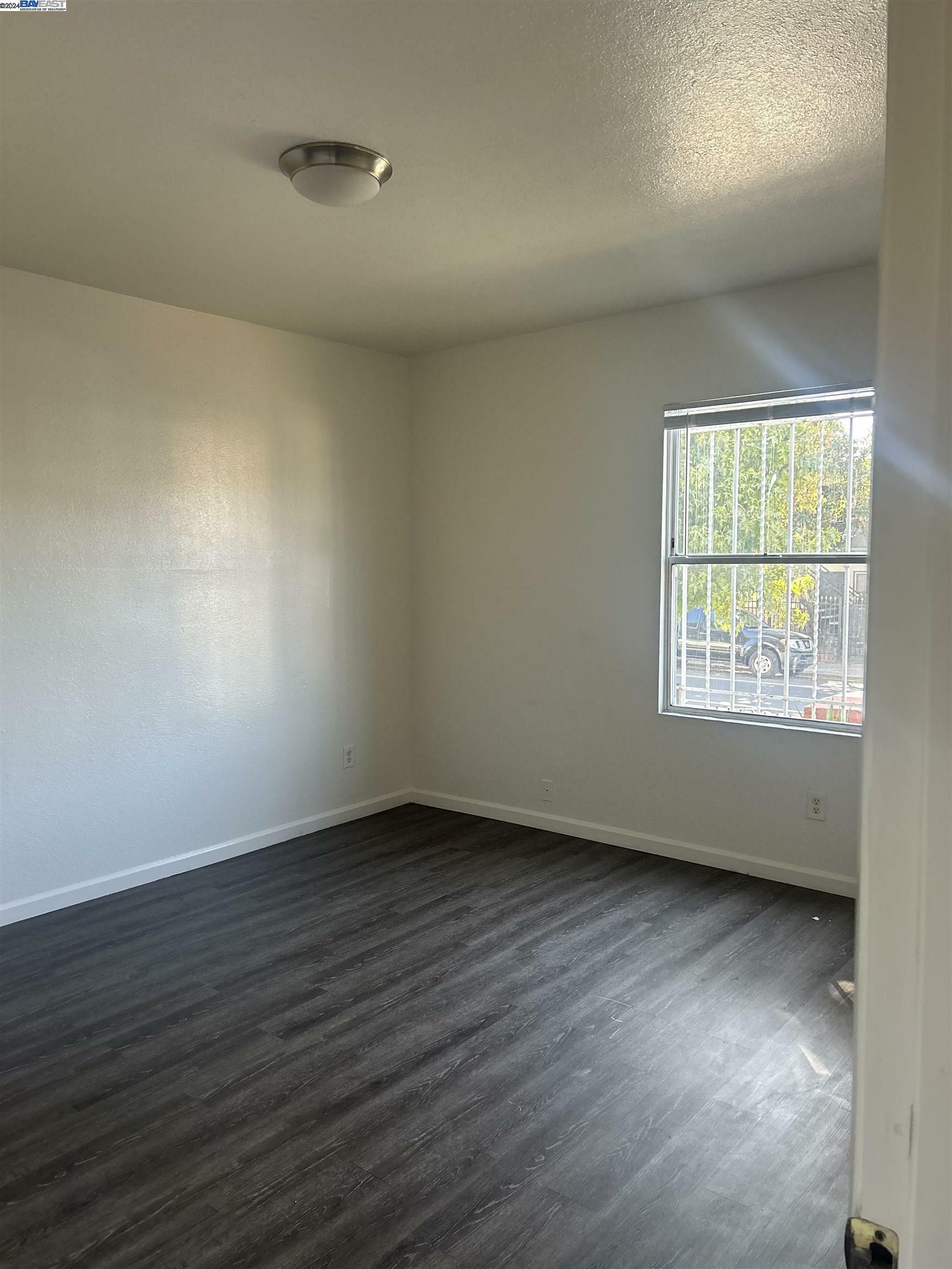 Property Photo:  646 Foothill Blvd  CA 94606 