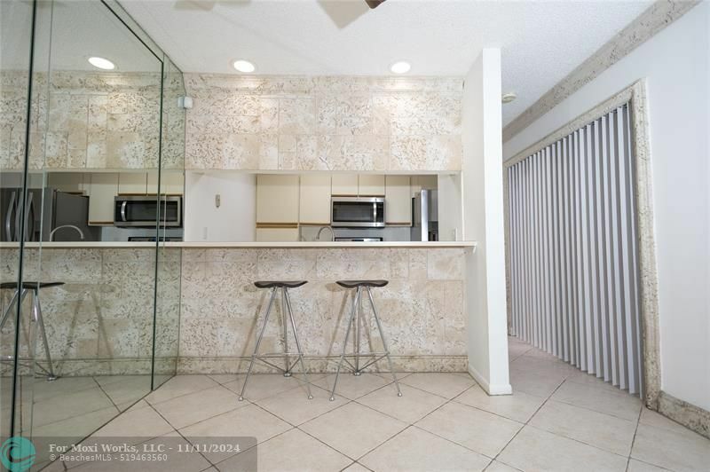 Property Photo:  3583 Cocoplum Cir 3492  FL 33063 