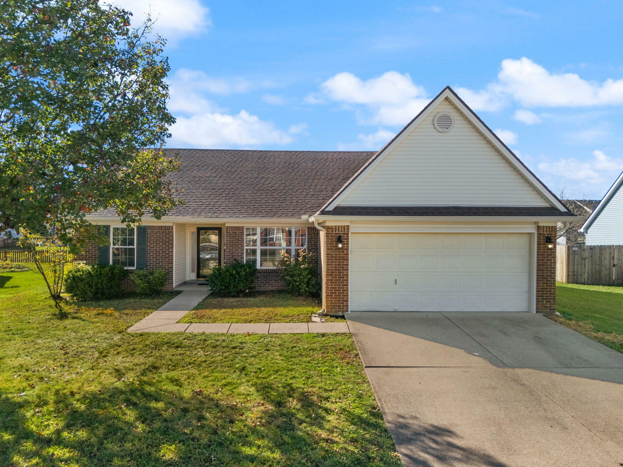 Property Photo: 306 Wisteria Court KY 40475