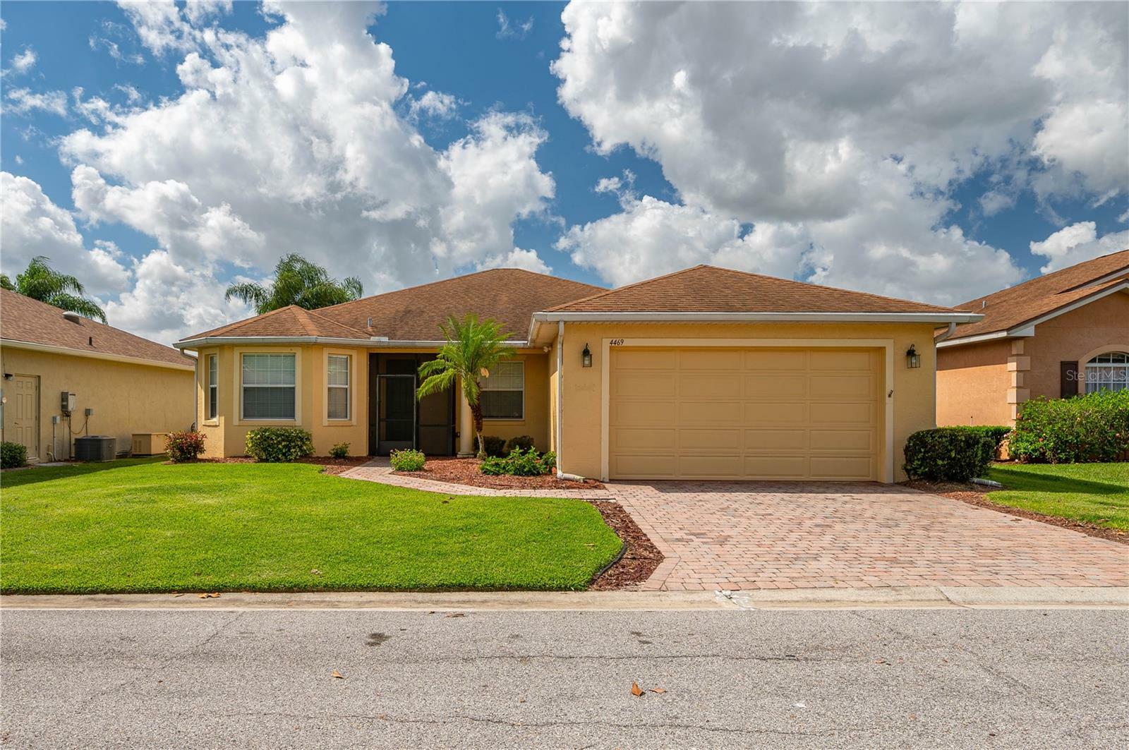 Property Photo:  4469 Turnberry Lane  FL 33859 