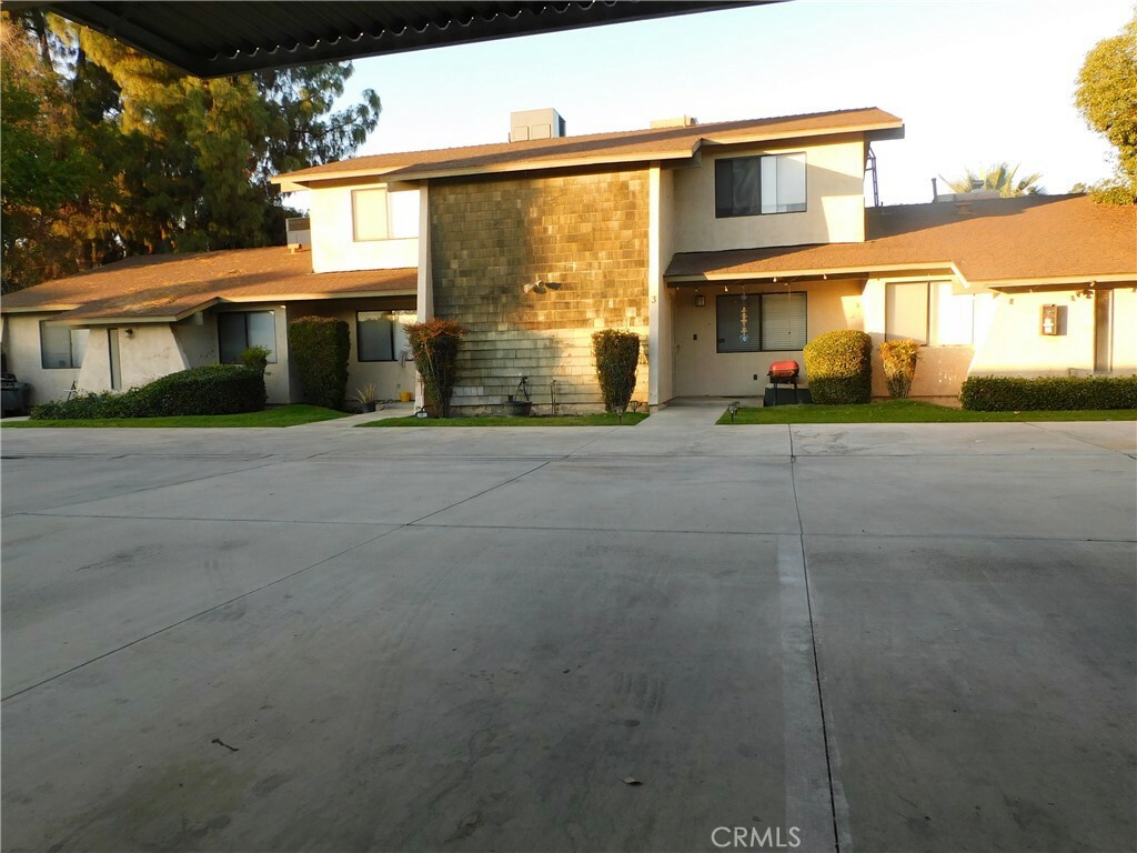 808 Quailridge Road  Bakersfield CA 93309 photo