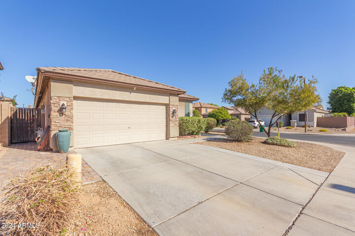 Property Photo:  17960 W Hatcher Road  AZ 85355 