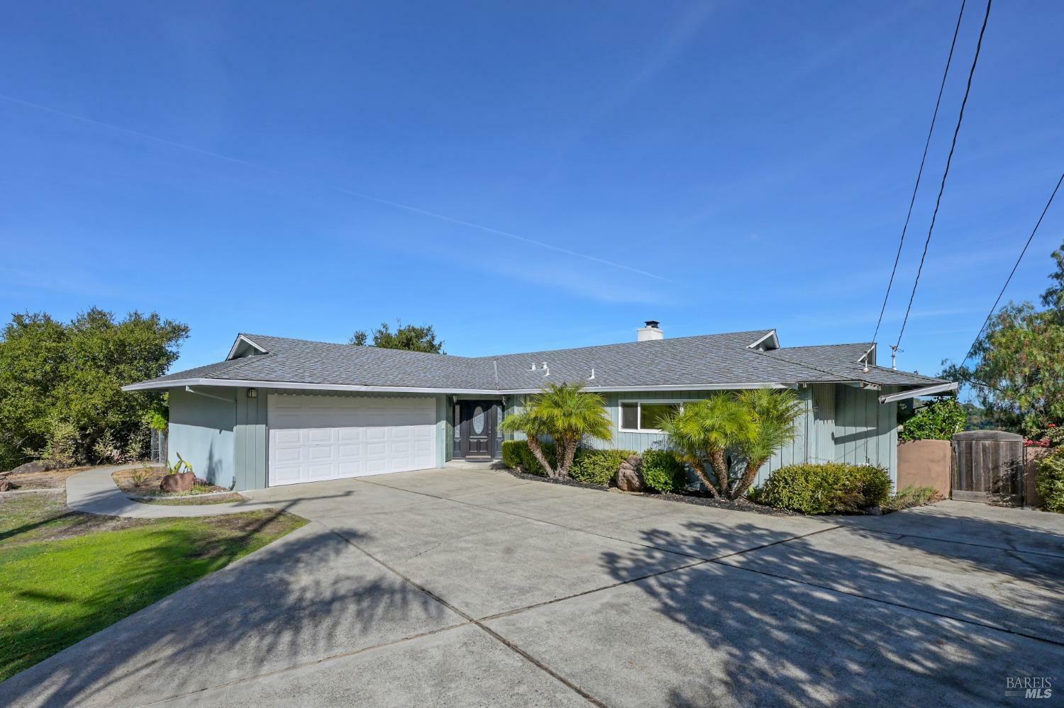 Property Photo:  11 Winged Foot Drive  CA 94949 