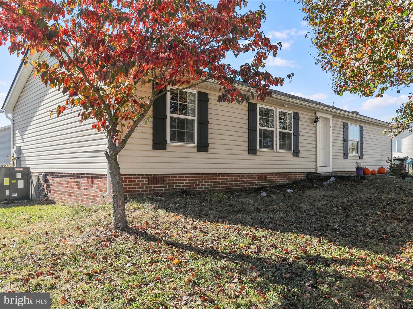 Property Photo: 85 Longbranch Drive WV 25405