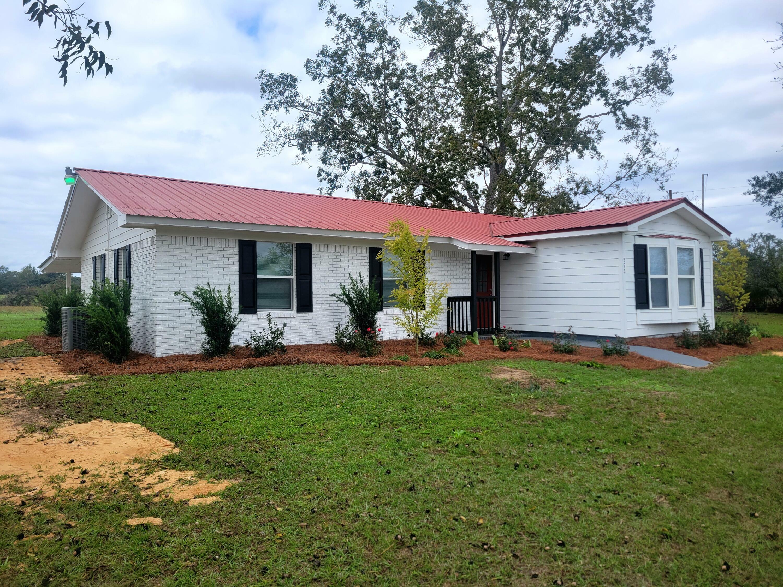 Property Photo:  596 Williams Road  FL 32433 