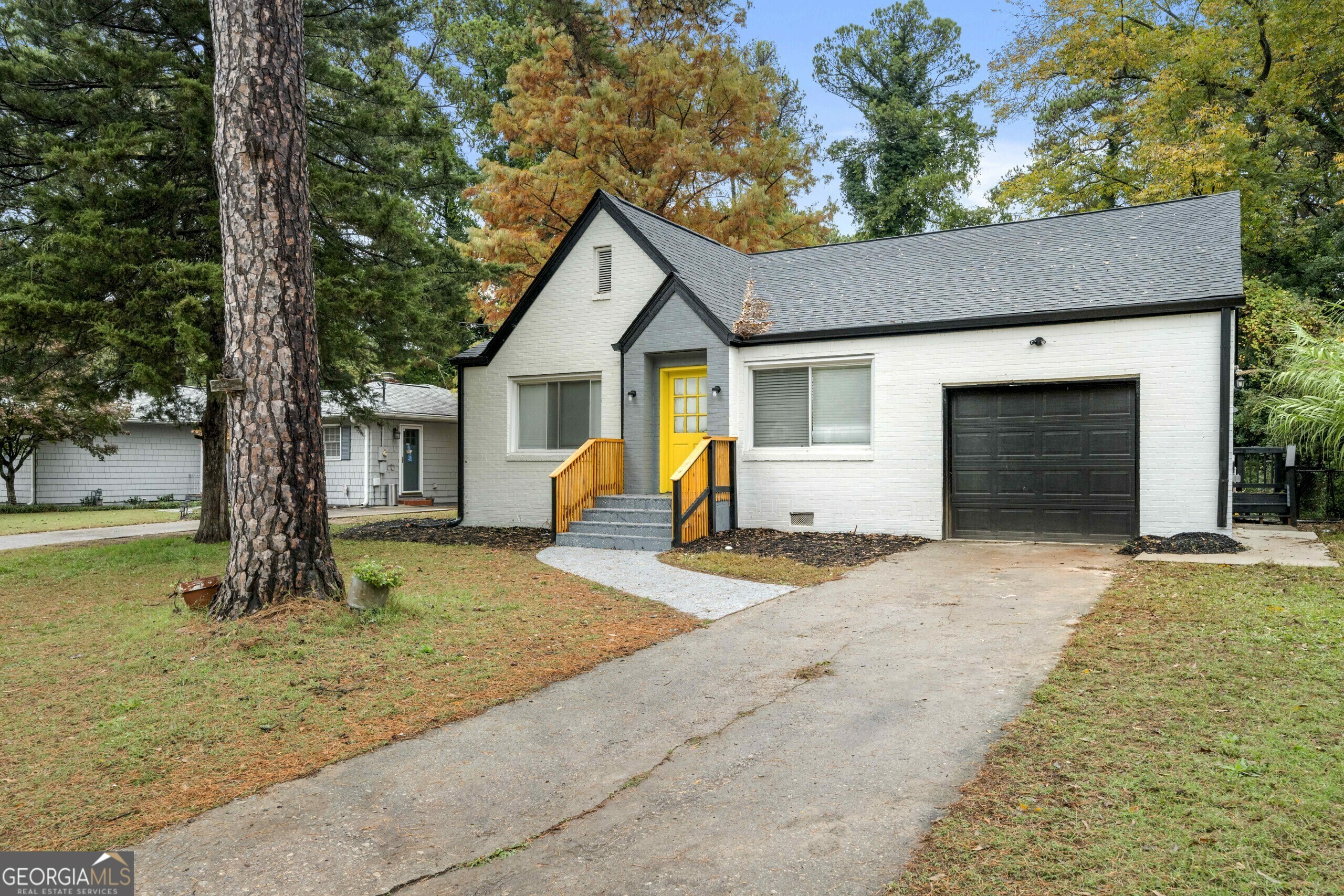 2053 Sandtown Road SW  Atlanta GA 30331 photo