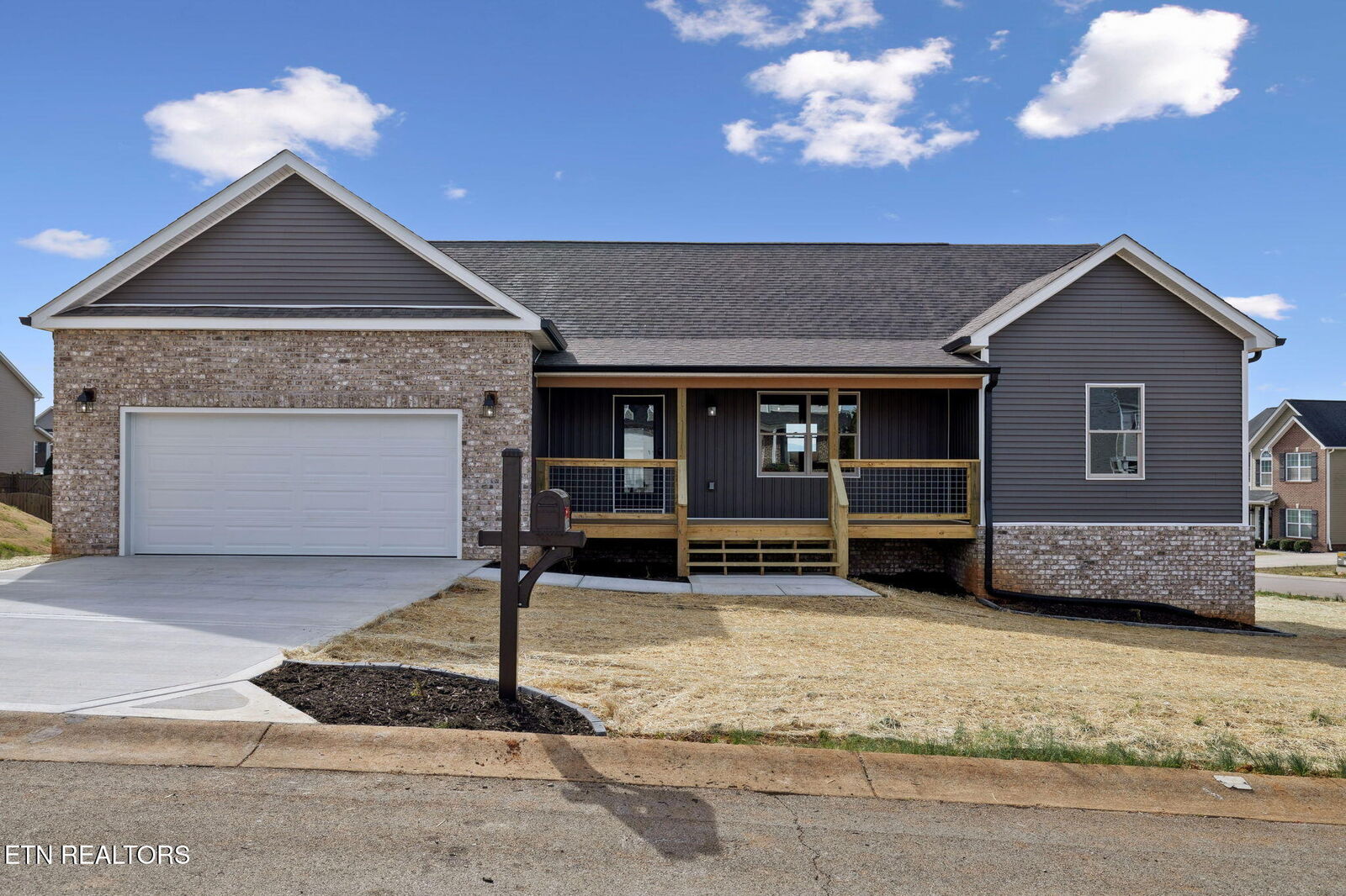 Property Photo: 2785 Vista Meadows Lane TN 37876