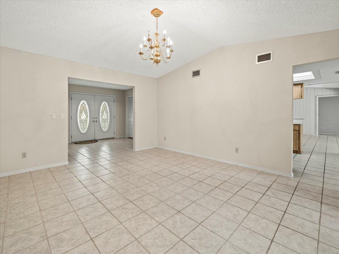 Property Photo:  13008 Whisper Bay Place  FL 33618 