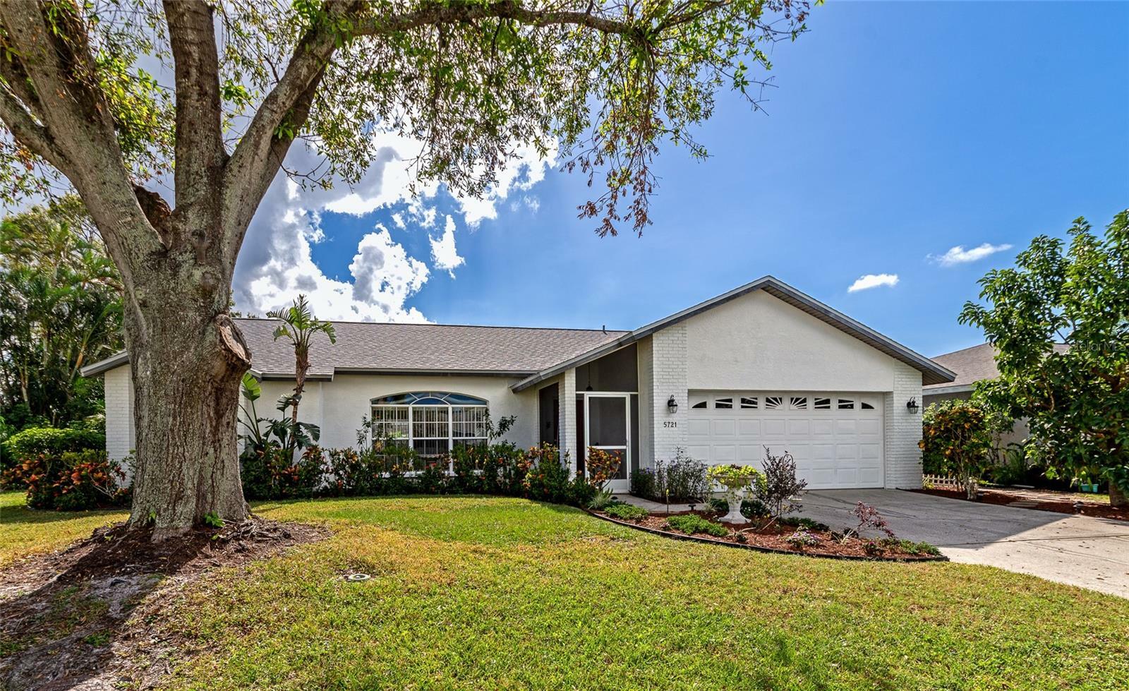Property Photo: 5721 31st Court E FL 34203
