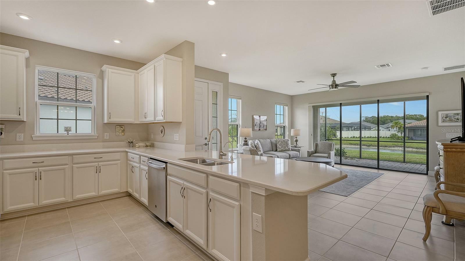 Property Photo: 5431 Taliaferro Court FL 34221