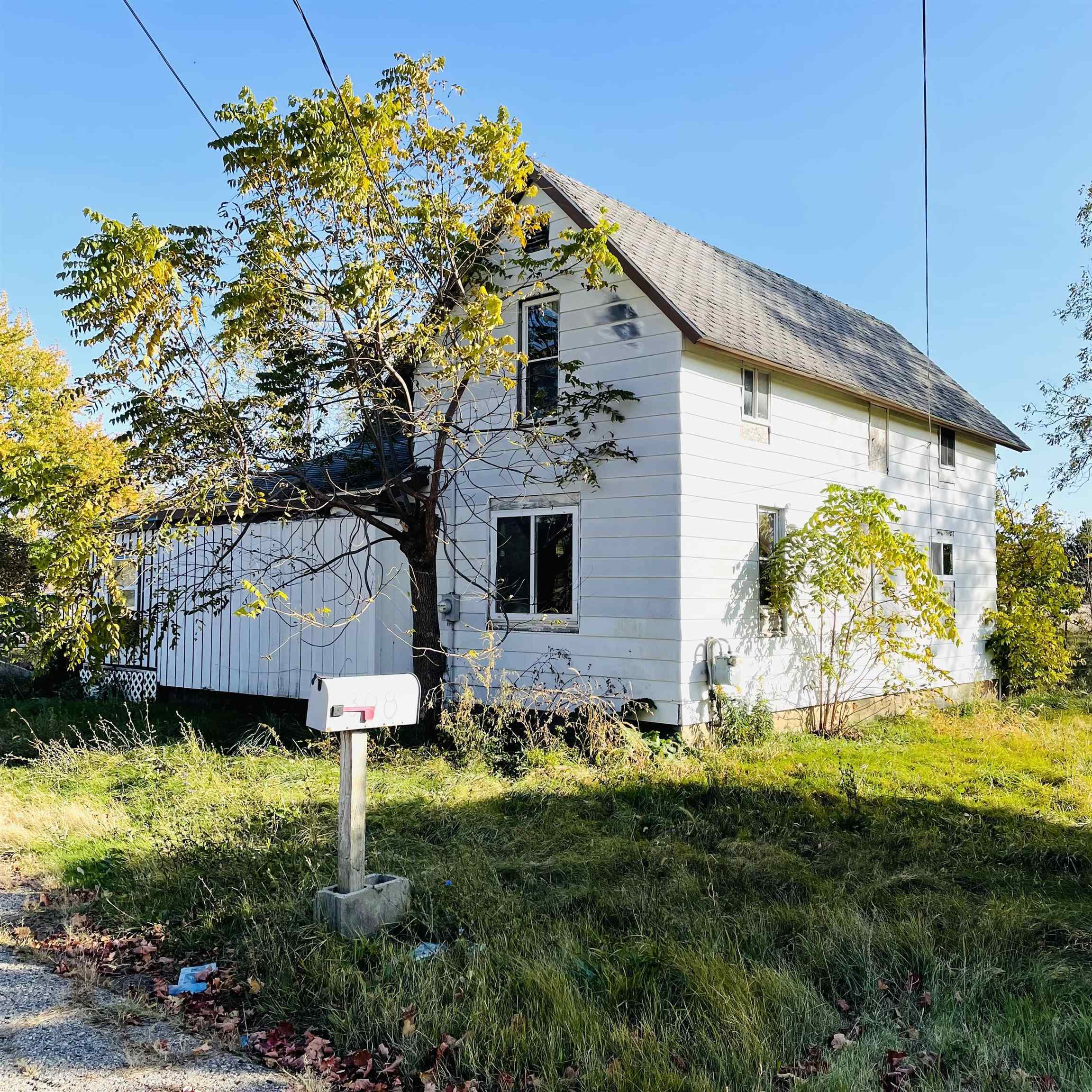 Property Photo:  308 Marion Street  MI 48841 