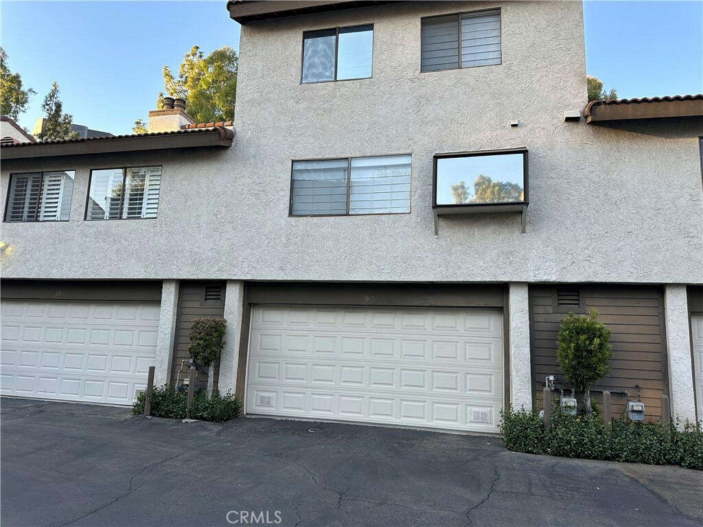 Property Photo:  21500 Califa Street 192  CA 91367 