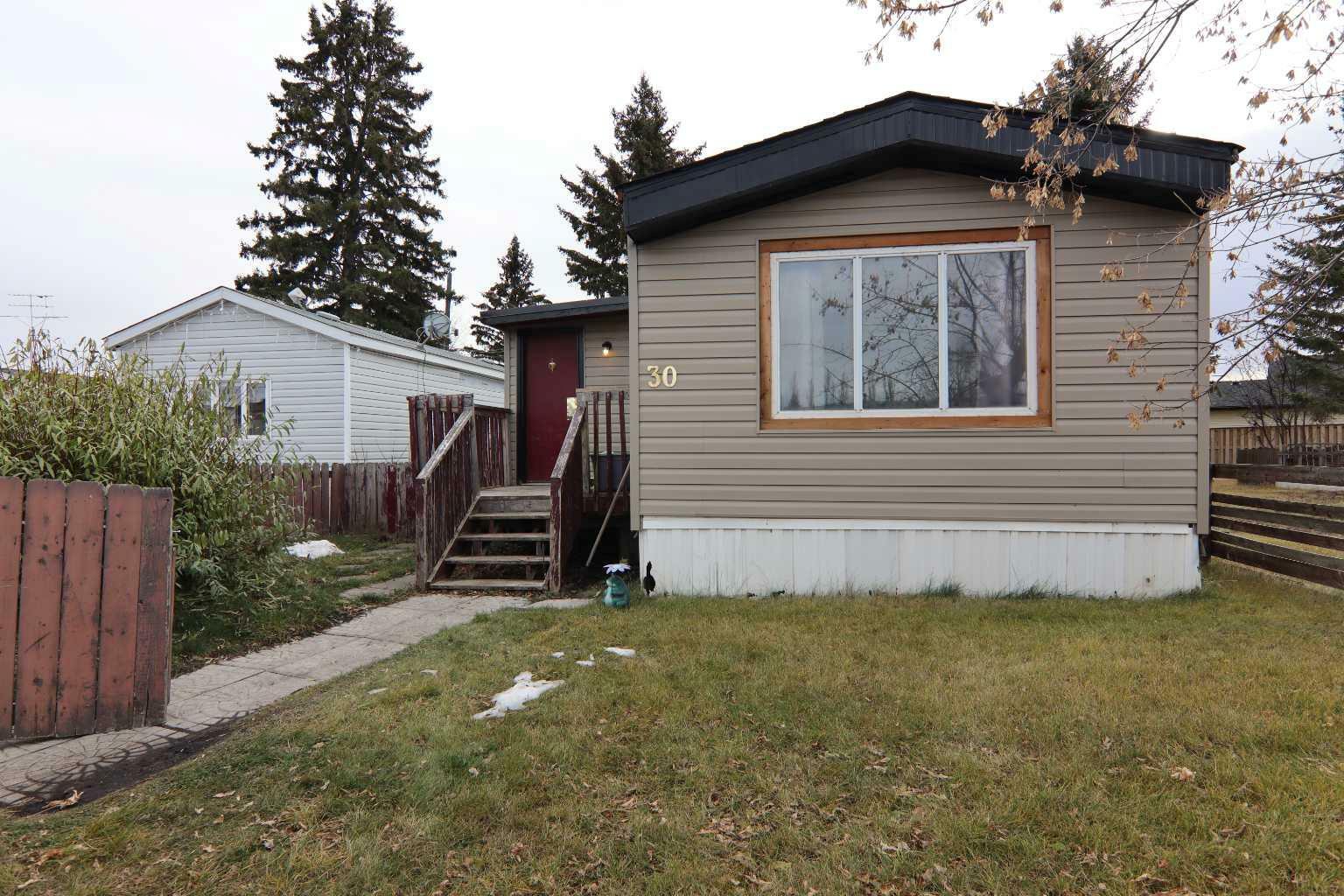 Property Photo:  4000 Minto Street 30  AB T4M 1R0 