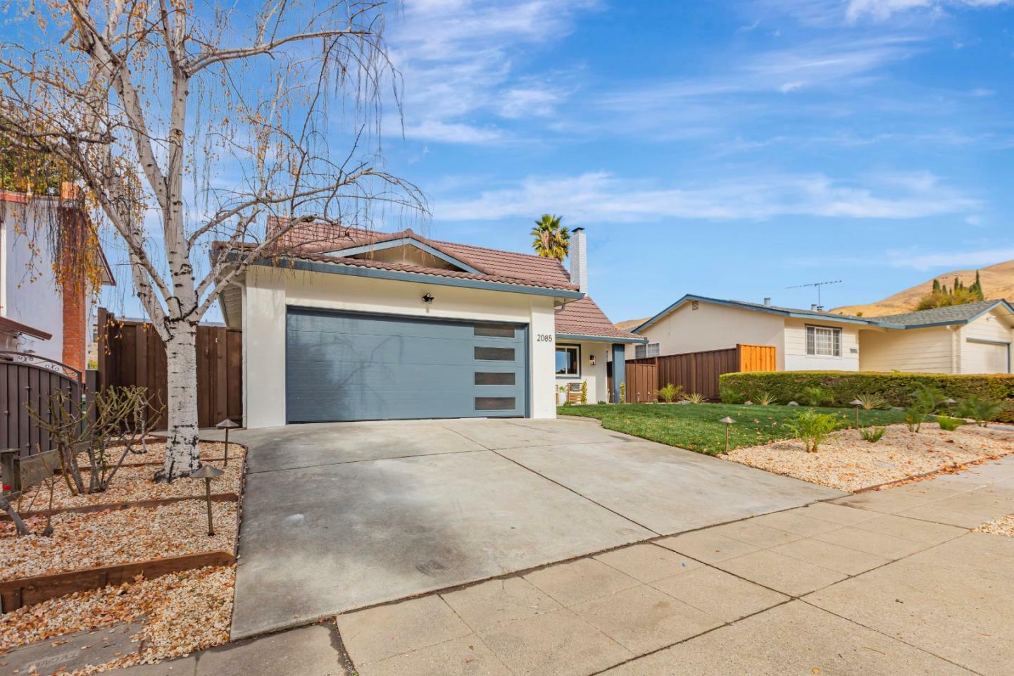 Property Photo:  2085 Yosemite Drive  CA 95035 