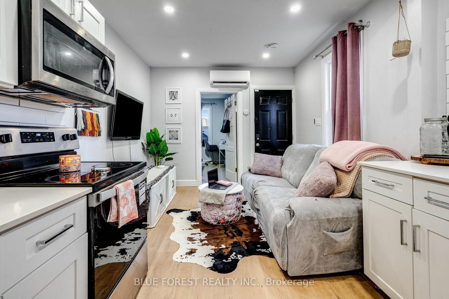 Property Photo:  46-48 Wellington St E  ON N7M 3N9 