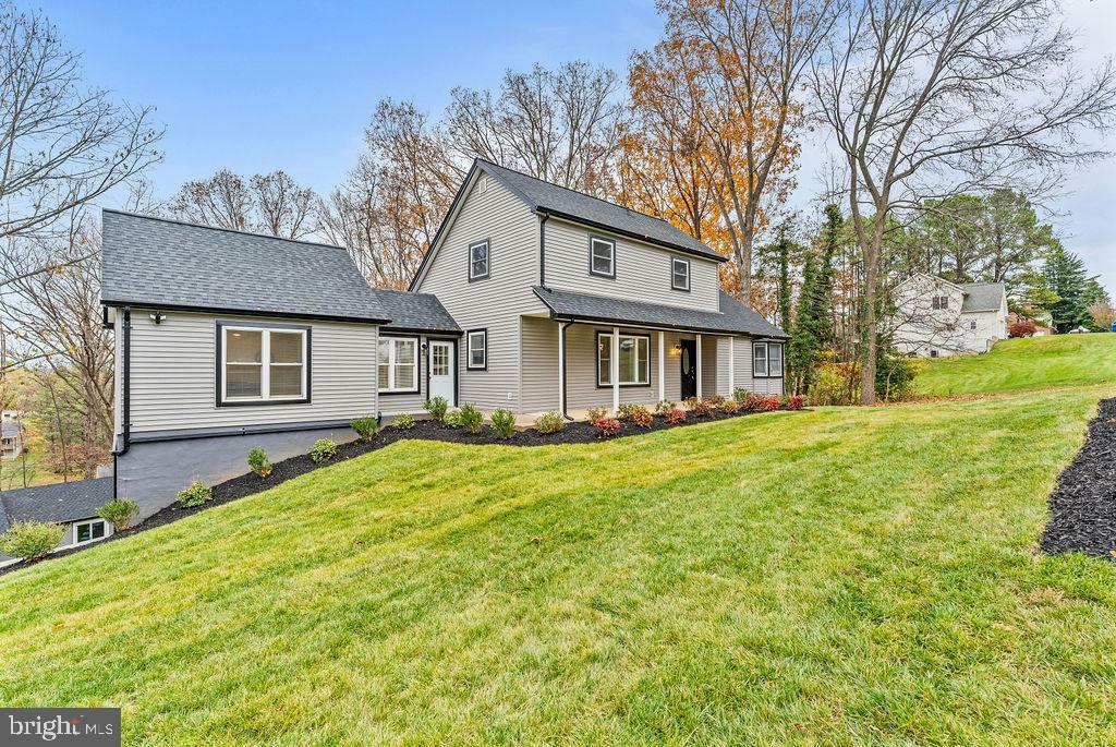 Property Photo: 417 Overlook Drive VA 22630