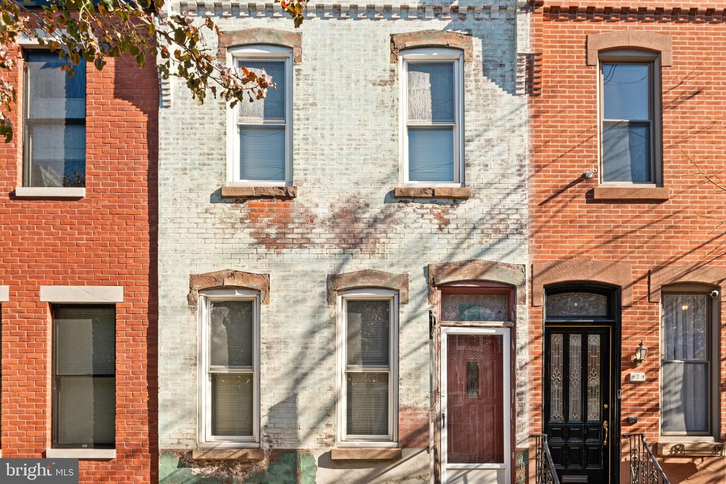 Property Photo:  831 N Ringgold Street  PA 19130 