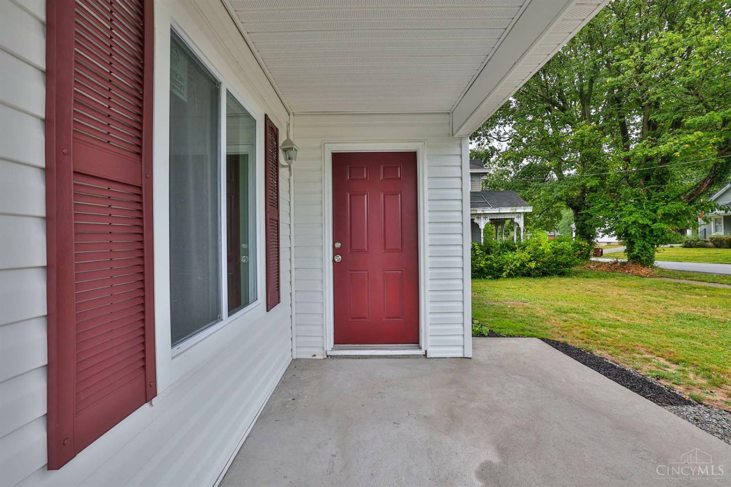 Property Photo:  406 E Main Street  OH 45154 