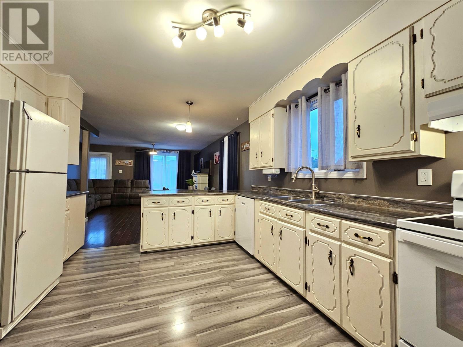 Property Photo:  5 Walbourne'S Road  NL A2H 5Y1 