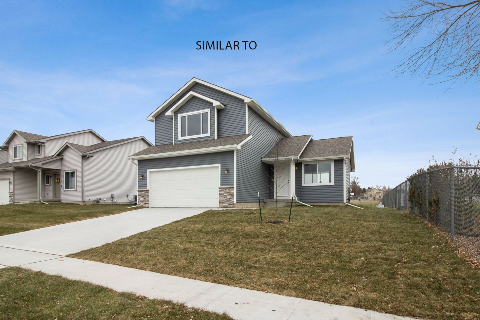 Property Photo:  1201 NW Driftwood Drive  IA 50023 